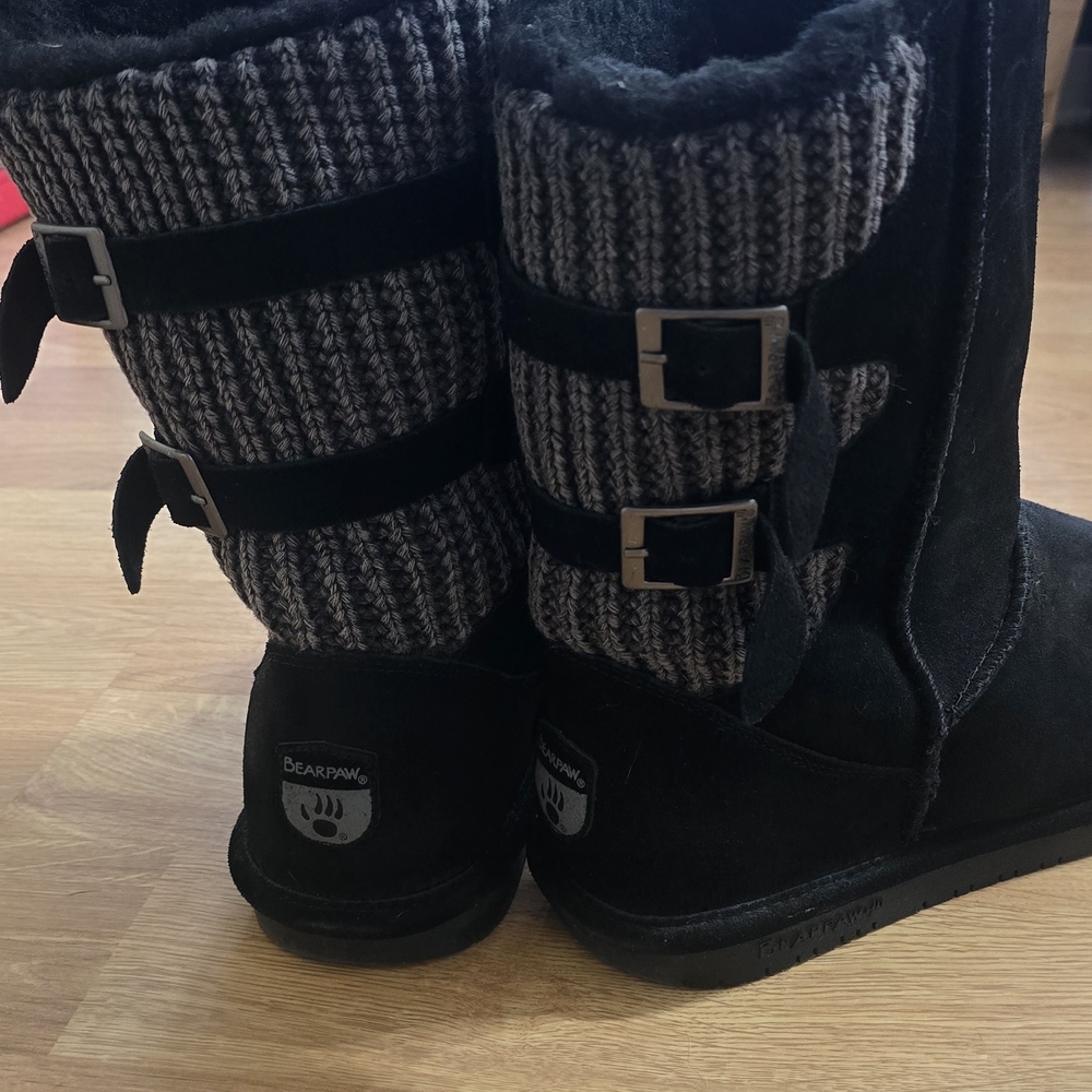 BearPaw Black and Gray Knit Buckle Boots